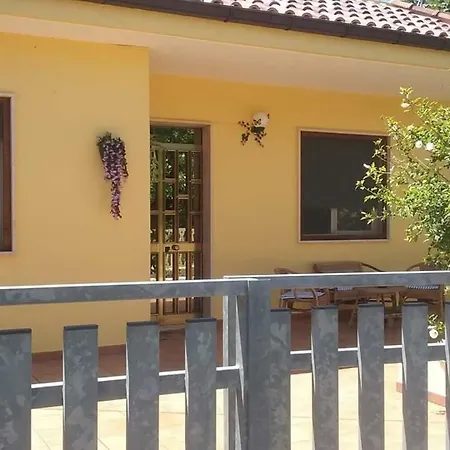 Casa Vacanze Sara Apartment